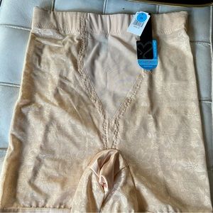 QT intimates shape wear shorts nude tan sz 2X new with tag